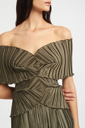 X Top Available Colors: Gold Yellow, Red, Basil Green, Black / VALENTE